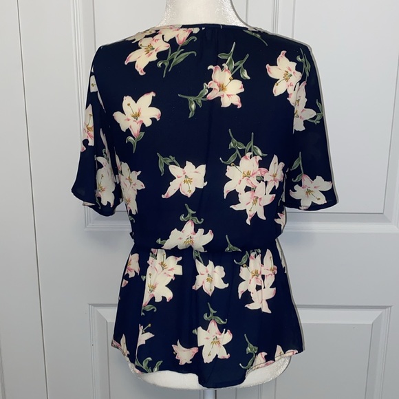 Sienna Sky Short sleeve faux wrap top - Picture 2 of 4